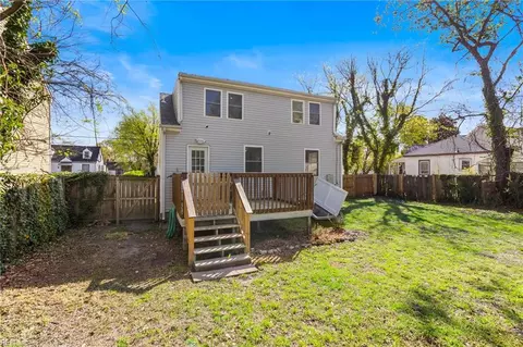 Exterior - 6369 Devonshire Rd, Norfolk, VA 23513 photo 2 of 8