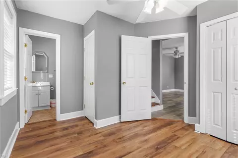 Entry Way - 6369 Devonshire Rd, Norfolk, VA 23513 photo 8 of 11