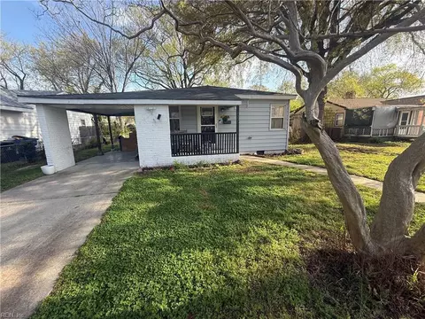 540 Dixie Dr, Norfolk, VA 23505
