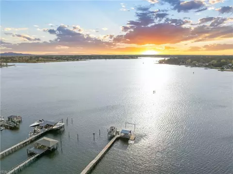 401 Riverside Dr, Portsmouth, VA 23707