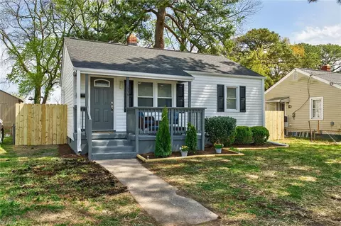1554 N King St, Hampton, VA 23669