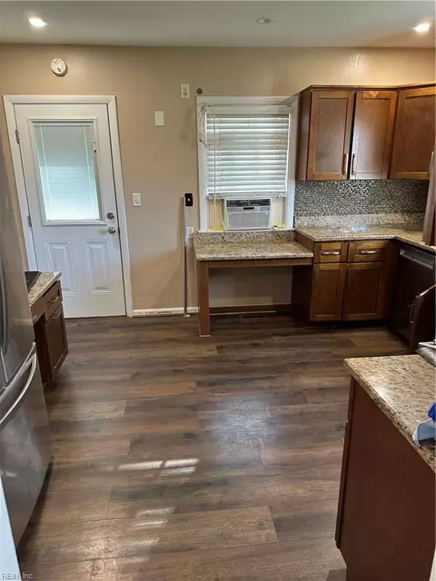 Kitchen - 89 Snug Harbor Dr, Hampton, VA 23661 photo 1 of 2
