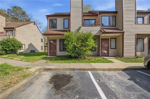 1122 N Green Dr, Newport News, VA 23602