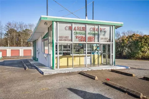 5862 Jefferson Ave, Newport News, VA 23605