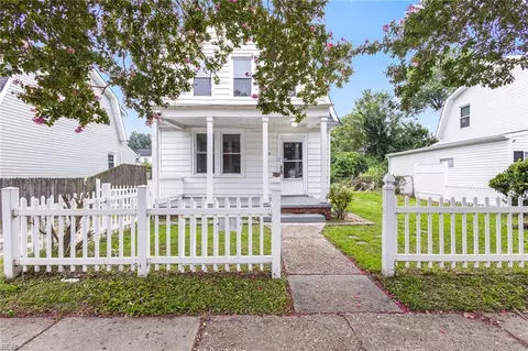 123 Rogers Ave, Norfolk, VA 23505