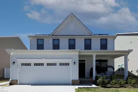 221 Terrywood Dr, Suffolk, VA 23434