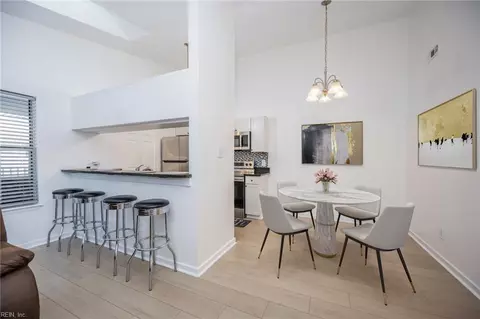 5710 Summit Arch Arch, Virginia Beach, VA 23462