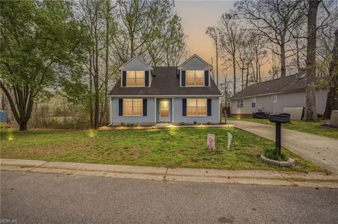 146 Mallard Dr, Suffolk, VA 23434
