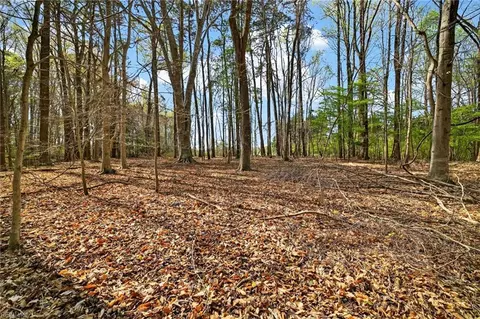 1 16ac Lake Kilby Rd, Suffolk, VA 23434