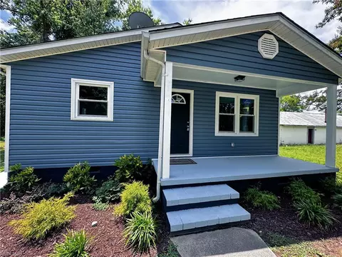 212 Turner St, Emporia, VA 23847
