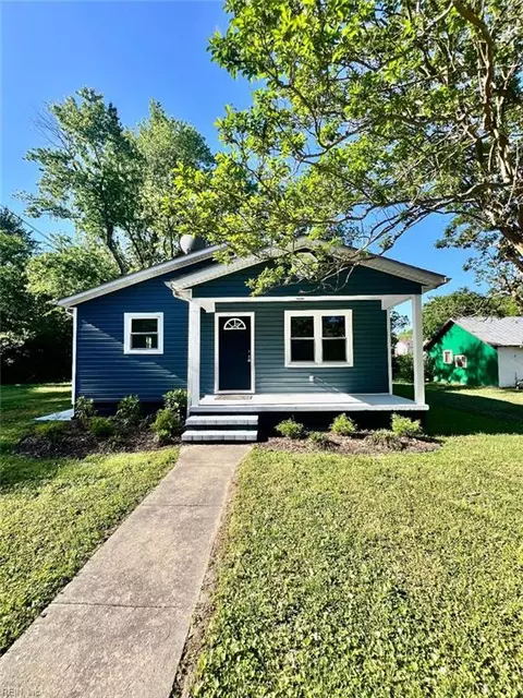 212 Turner St, Emporia, VA 23847