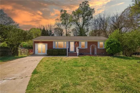 219 Goode Dr, Newport News, VA 23602