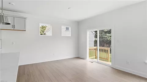 Living - 6312 Janice Ct, Gloucester, VA 23061 photo 4 of 5