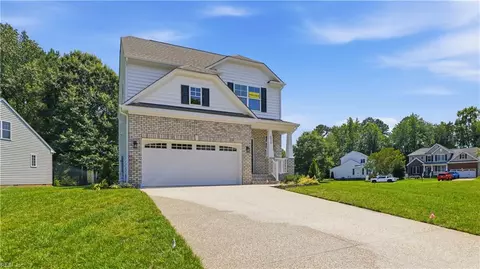 Exterior - 6312 Janice Ct, Gloucester, VA 23061 photo 2 of 5