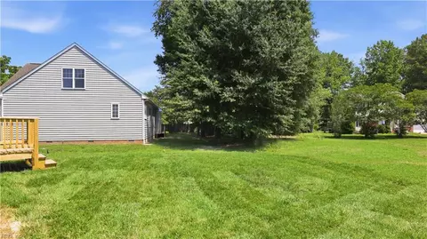 Exterior - 6312 Janice Ct, Gloucester, VA 23061 photo 5 of 5