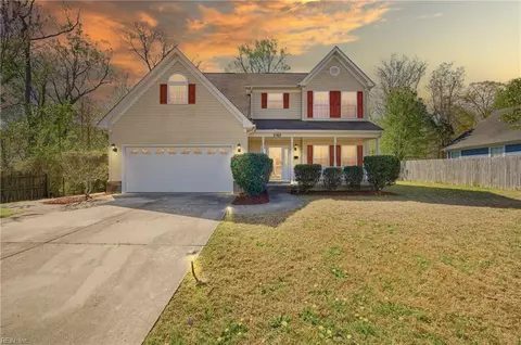 2562 Golden Maple Dr, Suffolk, VA 23434