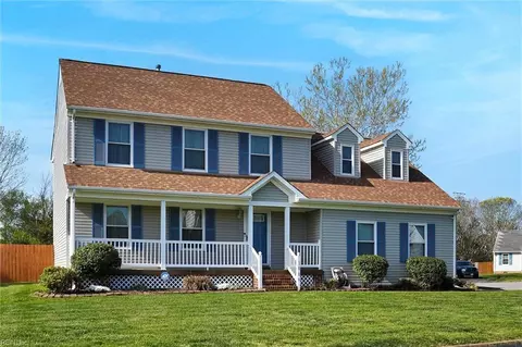 1009 Mathews Dr, Chesapeake, VA 23320