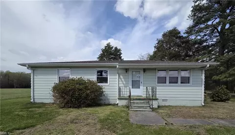 14035 Foursquare Rd, Smithfield, VA 23430