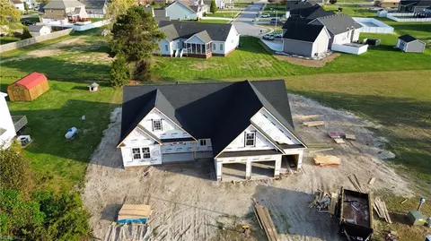 116 Grand View Dr, Elizabeth City, NC 27909