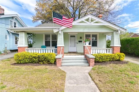 124 E Lorengo Ave, Norfolk, VA 23503