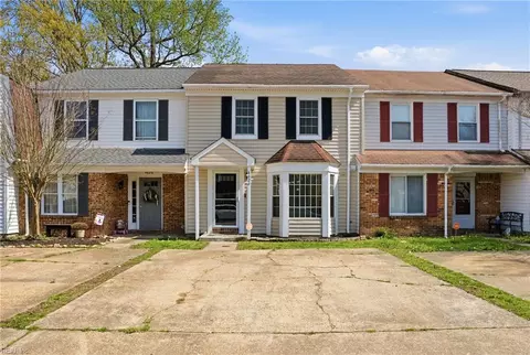 4626 Greenlaw Dr, Virginia Beach, VA 23464