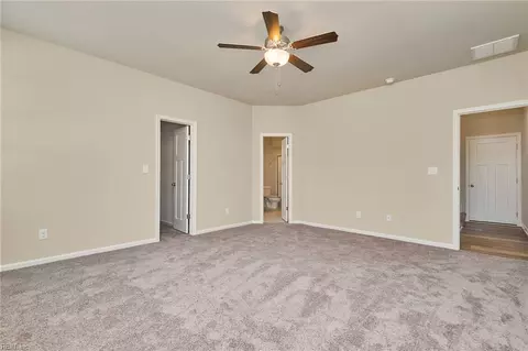 Bedroom - 5104 Annapolis Dr, Chesapeake, VA 23321 photo 6 of 10