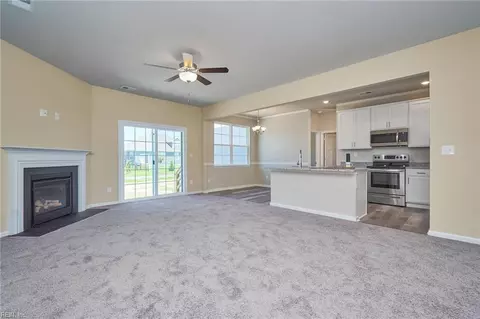 Living - 5104 Annapolis Dr, Chesapeake, VA 23321 photo 3 of 3