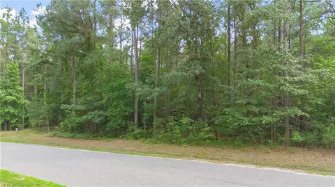 5 1ac Plantation Pl, King Queen County, VA 23091