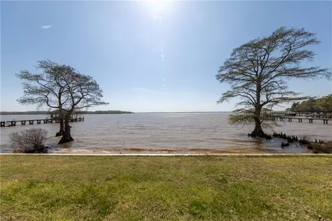 22501 Cypress Point Rd, Williamsburg, VA 23185