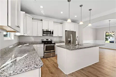 Kitchen - 169 Swanson Rd, Norfolk, VA 23503 photo 3 of 4