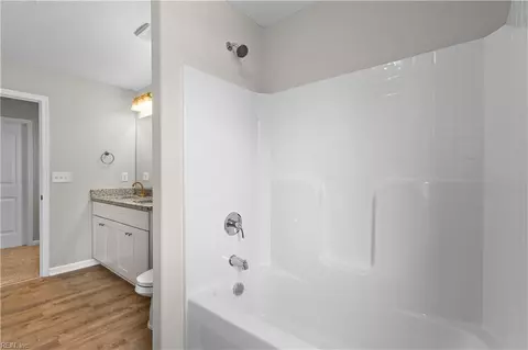 Bath - 169 Swanson Rd, Norfolk, VA 23503 photo 5 of 5
