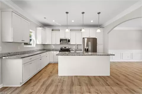 Kitchen - 169 Swanson Rd, Norfolk, VA 23503 photo 2 of 4