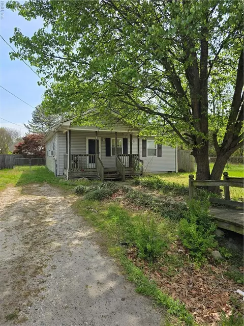 320 Hicks Ave, Norfolk, VA 23502