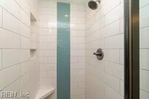 Bath - 4616 Lindbergh Ave, Kitty Hawk, NC 27949 photo 2 of 9