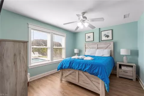 Bedroom - 4616 Lindbergh Ave, Kitty Hawk, NC 27949 photo 5 of 6