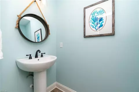 Bath - 4616 Lindbergh Ave, Kitty Hawk, NC 27949 photo 9 of 9