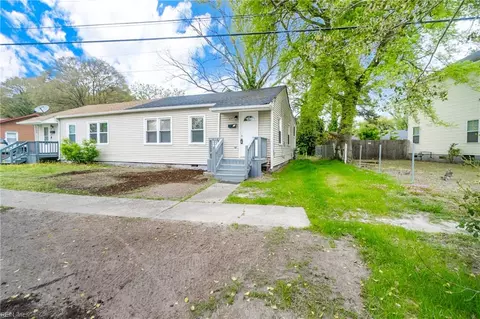 57 Grand St, Portsmouth, VA 23701