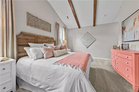 Bedroom - 1408 Watermark Way, Hampton, VA 23666 photo 2 of 8
