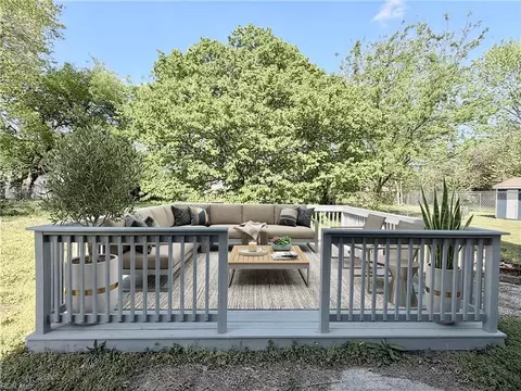 Exterior - 1008 Rowe St, Hampton, VA 23669 photo 2 of 11