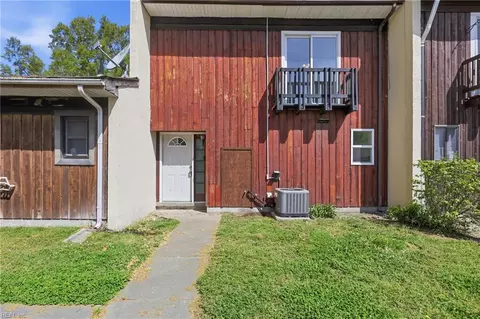 1436 E Tanners Creek Dr, Norfolk, VA 23513