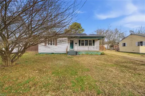 118 Dekalb Ave, Portsmouth, VA 23702