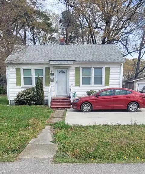 2807 Omar St, Chesapeake, VA 23321