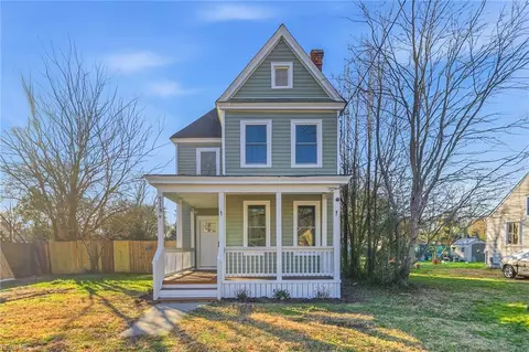 718 Cambridge Ave, Portsmouth, VA 23707