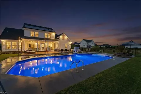 1045 Head Of River Rd, Chesapeake, VA 23322