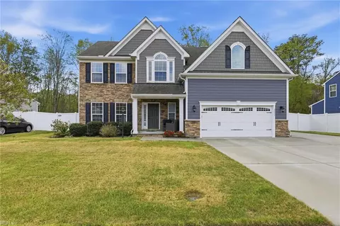 2223 Summer Breeze Rd, Chesapeake, VA 23323