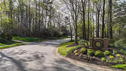 213 Yorkshire Dr, Williamsburg, VA 23185