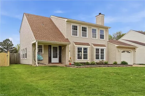 3805 Meadowbridge Ln, Virginia Beach, VA 23452