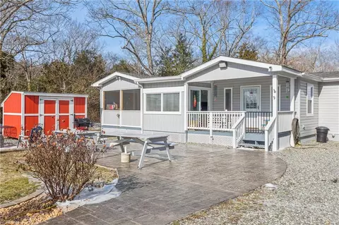 214 Woods Creek Rd, Deltaville, VA 23043
