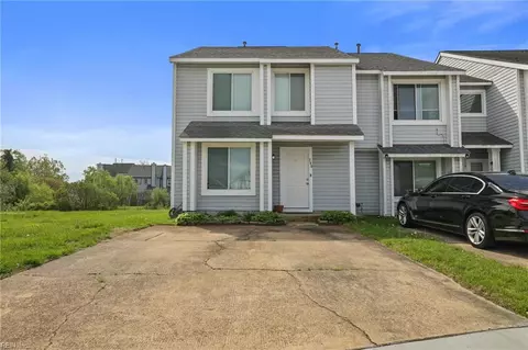 740 Quesnel Dr, Virginia Beach, VA 23454