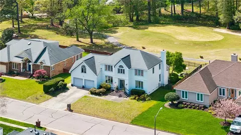 1161 Lawson Cove Cir, Virginia Beach, VA 23455